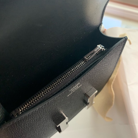 LAST CHANCE BEFORE GOING TO FASHIONPHILE- Hermès Constance Slim Wallet - Picture 3 of 10